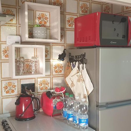 "Casa Mafalda" Zona Stazione - Centro Storico - Teatro Con Parcheggio Interno Imola Exterior foto
